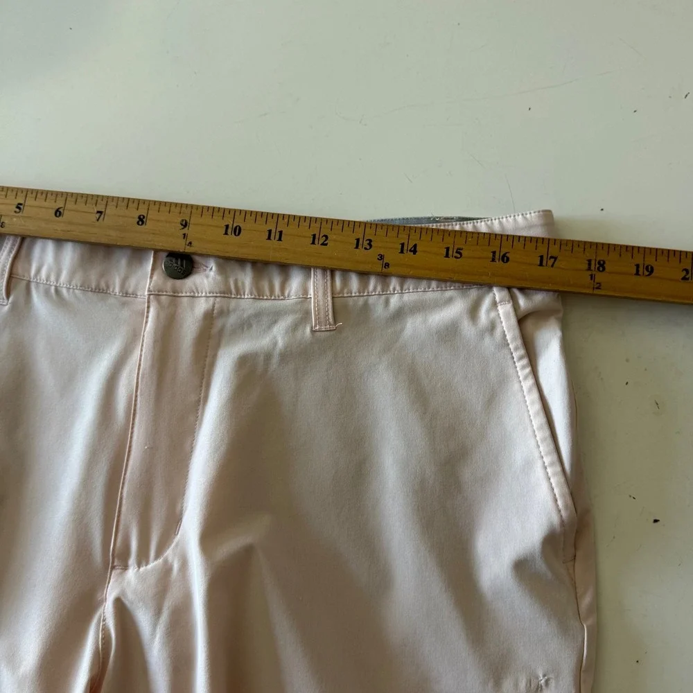 Adidas Ultimate365 Mens Golf Shorts Peach Pink Size 34 Performance Stretchy